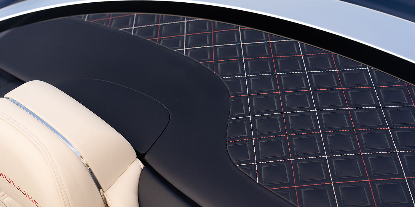 Bentley Maastricht Bentley Continental GTC Mulliner convertible seat and cross stitched tonneau cover