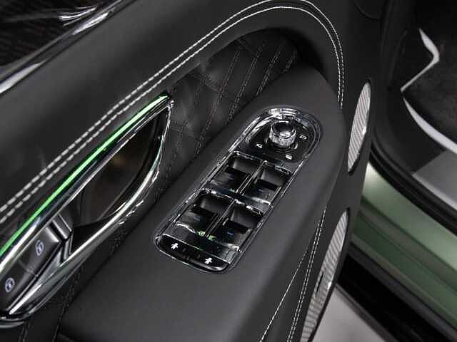 14:Bentley Bentayga S Black Edition V6 Hybrid, SUV, Alpine Green Satin, Bentley Maastricht