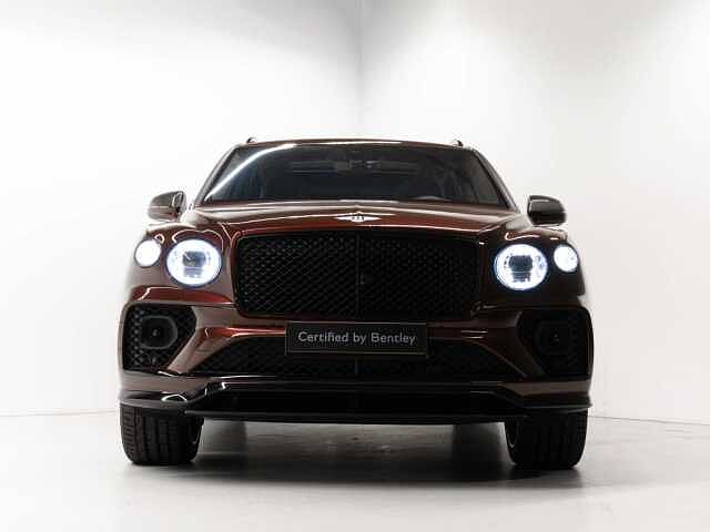 11:Bentley Bentayga First Edition V8, SUV, Cricketball, Bentley Maastricht