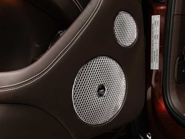 8:Bentley Bentayga First Edition V8, SUV, Cricketball, Bentley Maastricht