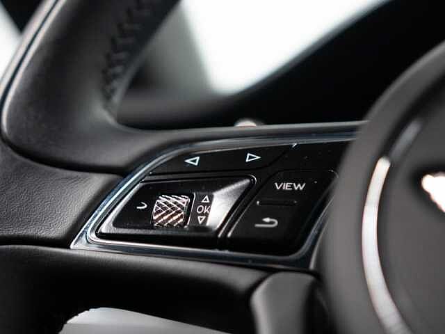 23:Bentley Continental GT V8, Coupe, Hallmark, Bentley Maastricht