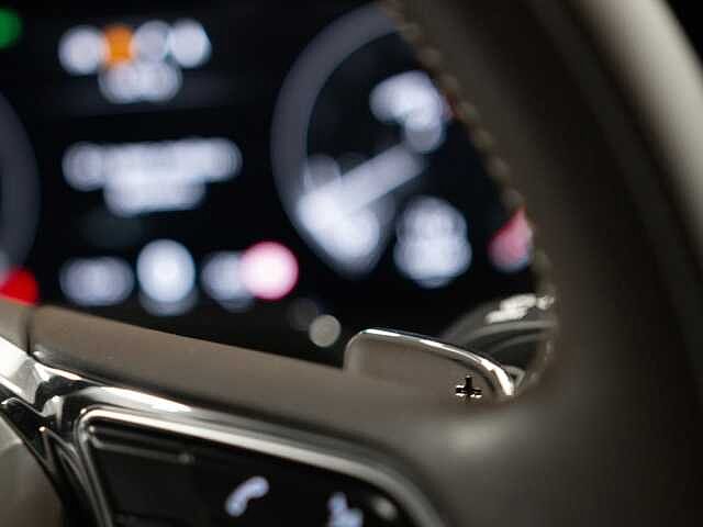 24:Bentley Bentayga First Edition V8, SUV, Cricketball, Bentley Maastricht