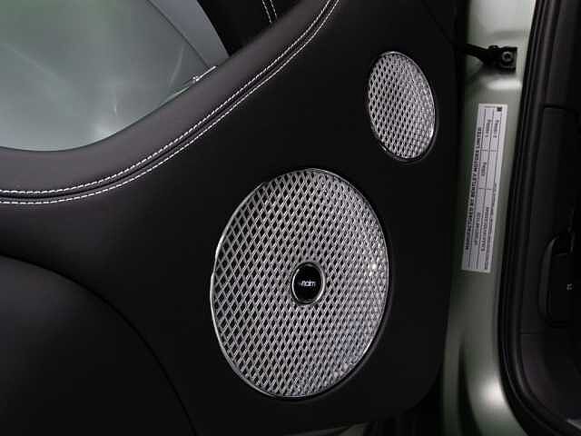 15:Bentley Bentayga S Black Edition V6 Hybrid, SUV, Alpine Green Satin, Bentley Maastricht