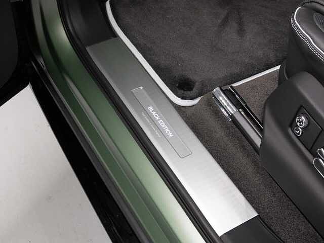 25:Bentley Bentayga S Black Edition V6 Hybrid, SUV, Alpine Green Satin, Bentley Maastricht